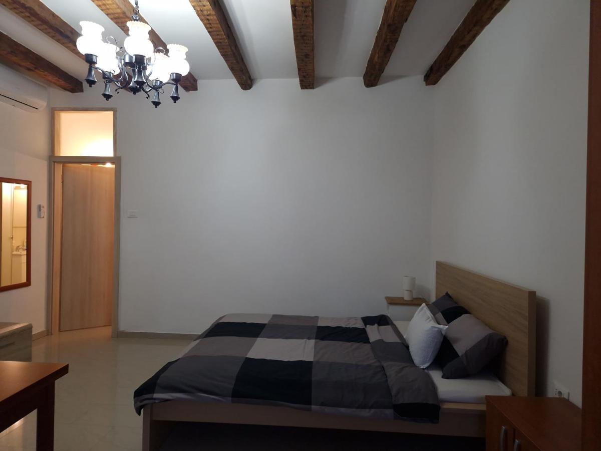 Coco Apartment Rijeka Bagian luar foto